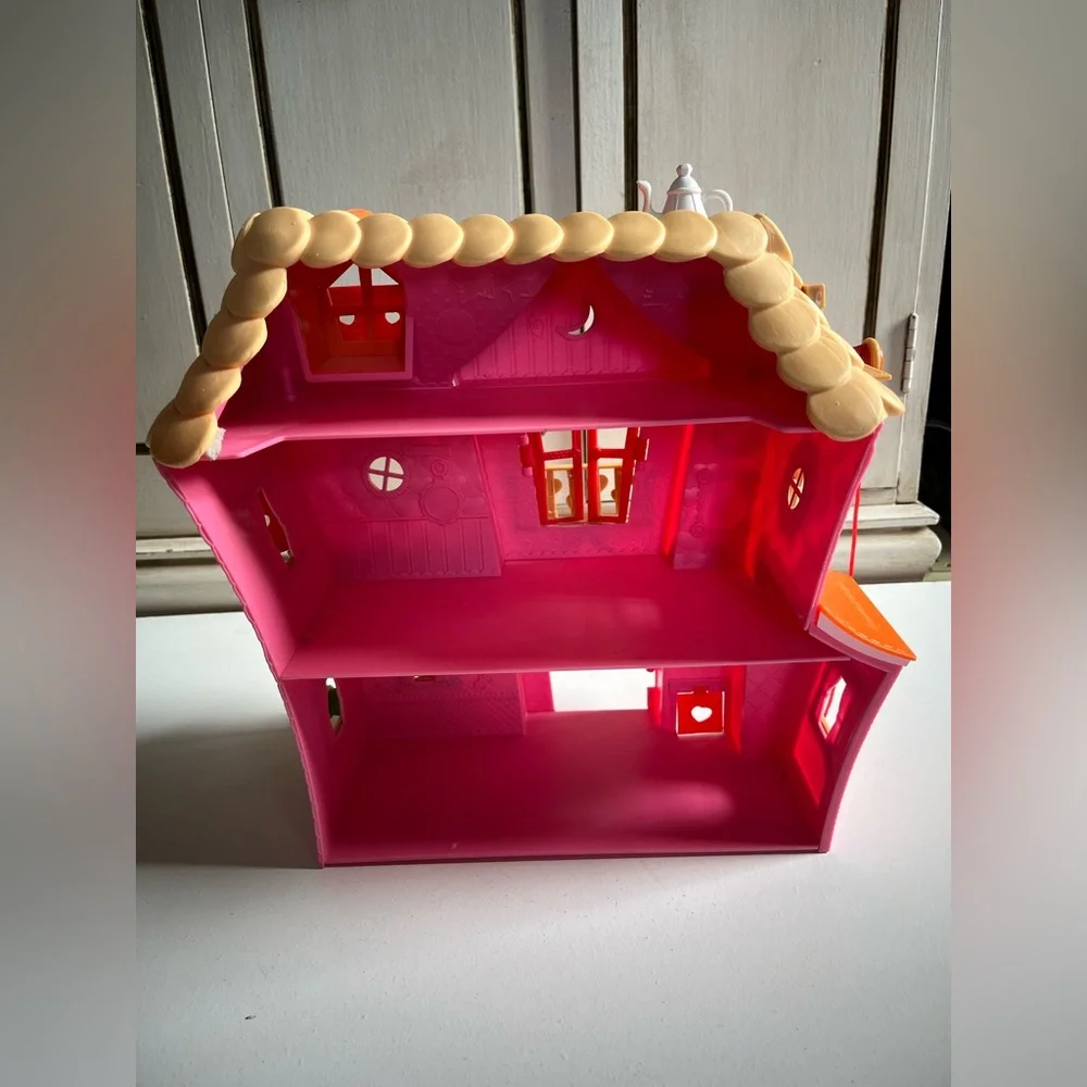 Lalaloopsy Mini Sew Sweet House 3-story playhouse pretend play preschool